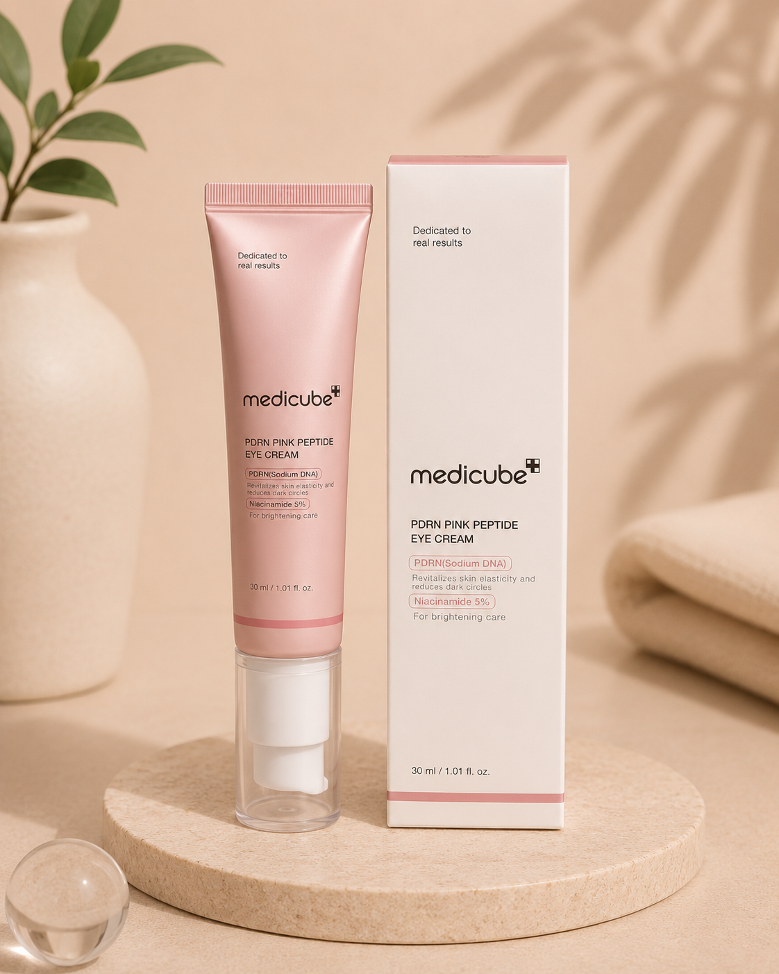 Medicube PDRN Pink Peptide Eye Cream